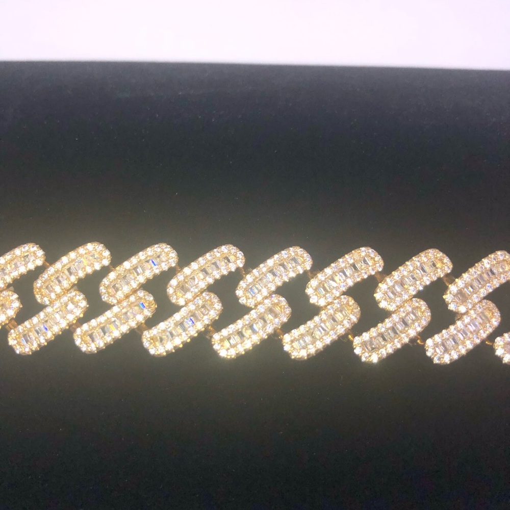 8ct Link Bracelet - Picture 10 of 16